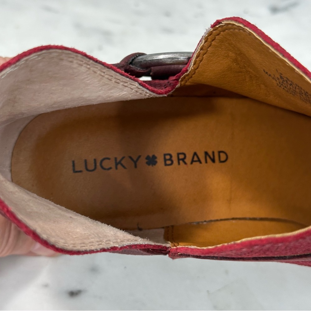 LUCKY BRAND Bernaeh Ankle Bootie Size 8M Red Buckle Cowgirl Moto Suede P… - Picture 14 of 15